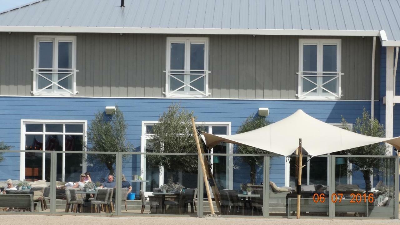 Beach Hotel Oostvoorne Eksteriør billede